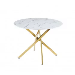 Table Ronde Imperia – Plateau effet marbre blanc & piètement doré croisé Golddeco